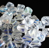 50 Glasperlen Doppelpyramiden · Crystal AB 6.5mm · pe2985