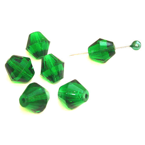 6 geschliffene Bicone · Grün 12mm Antikperlen · pe2932