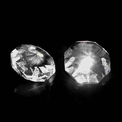2 geschliffene Glasperlen Anhänger Oktagon · Crystal 16mm · pe5473